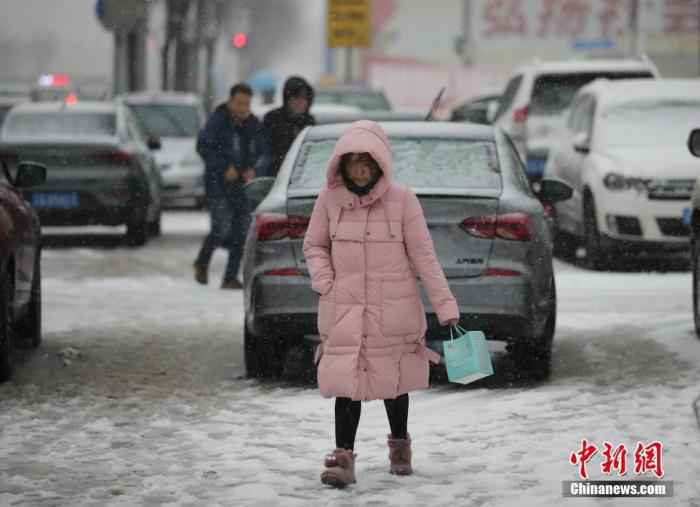 华北黄淮汾渭平原等地有霾 西北地区将有较强雨