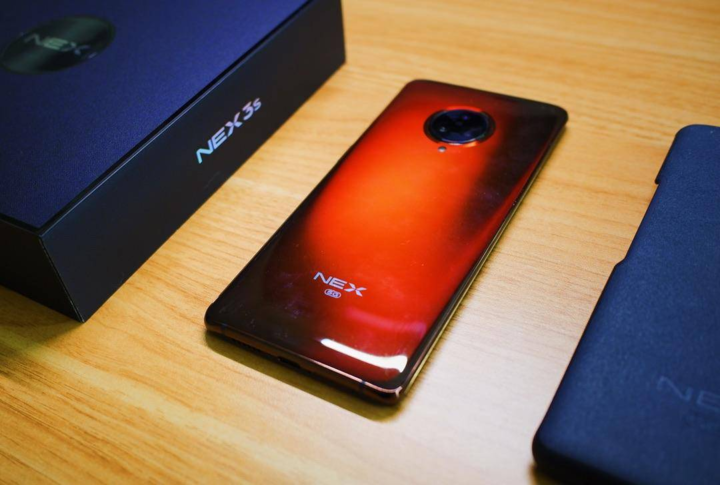 瀑布屏，HI-FI 依旧，开发者眼中的 vivo NEX 3S 5G