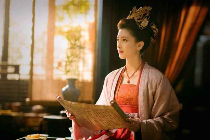 《清平乐》“帝后CP”难磕？江疏影：曹皇后情商