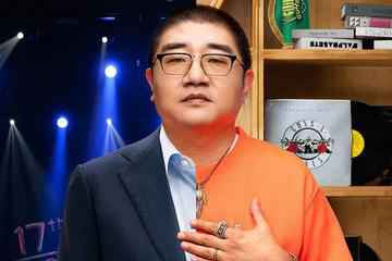 京东零售CEO徐雷的双面人生：3个纹身、爱听摇滚