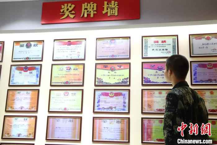 三代人接力从军保家卫国 “95后”新兵赓续父辈