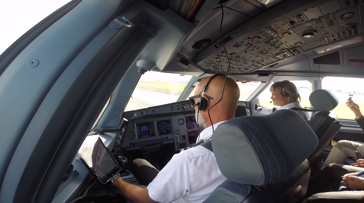 疫中看拉美丨中阿合作搭建“空中桥梁”