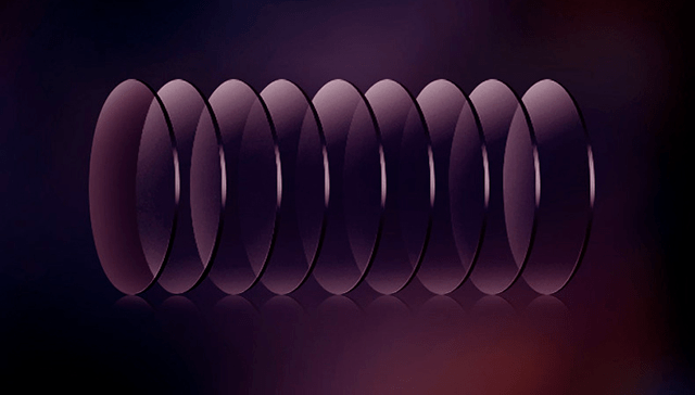 中国代工厂的尴尬:100块的墨镜,贴上logo,售价