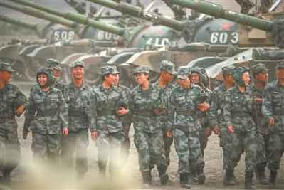 “天山之花”绽放火热军营