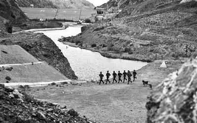 守望那深山中的“银河”