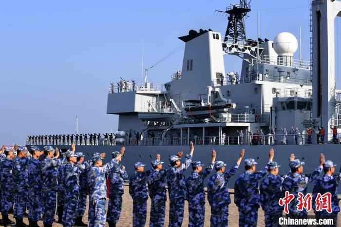 海军第三十六批护航编队起航赴亚丁湾